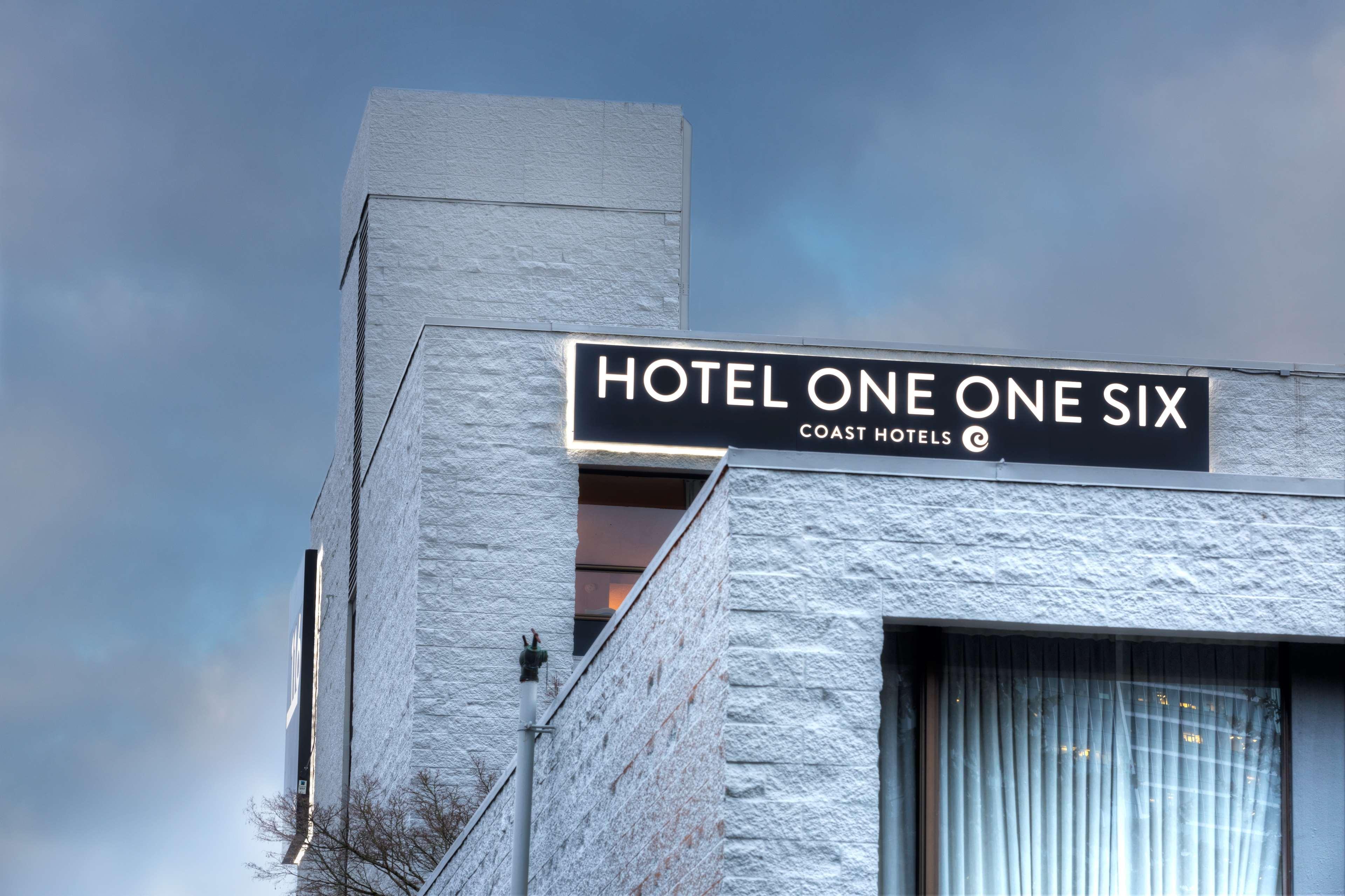 Hotel 116, A Coast Hotel Белвью Экстерьер фото